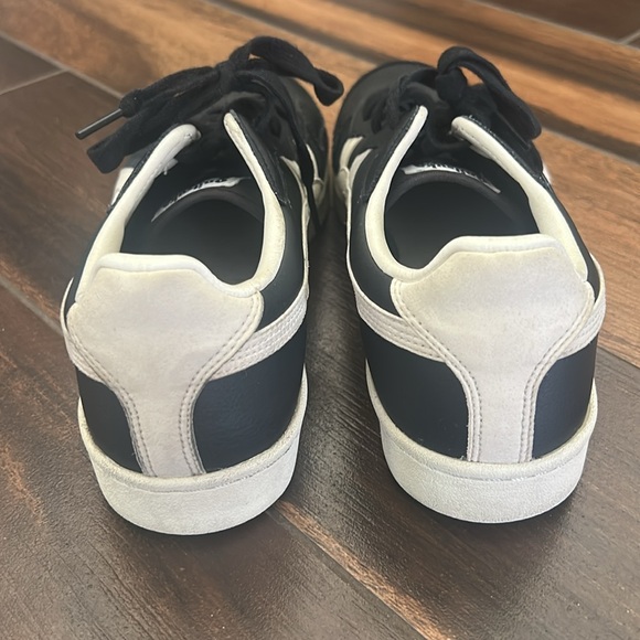 Onitsuka Tiger by Asics GSM Size 9 - Picture 6 of 9